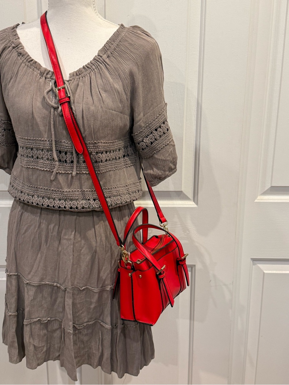 FOREVER 21 Red Mini Satchel Crossbody Bag Structured Top Handle - Picture 7 of 13